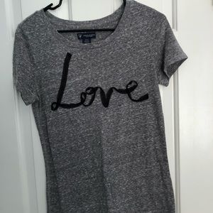 Grey “Love” American Eagle t shirt